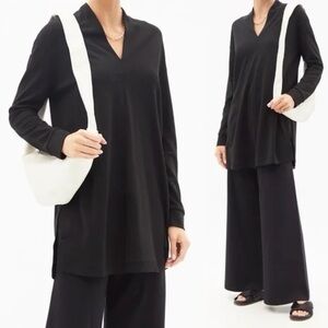 MaxMara Leisure Falla Tunic Top Long Sleeve V-neck Side Slits Black Size Medium